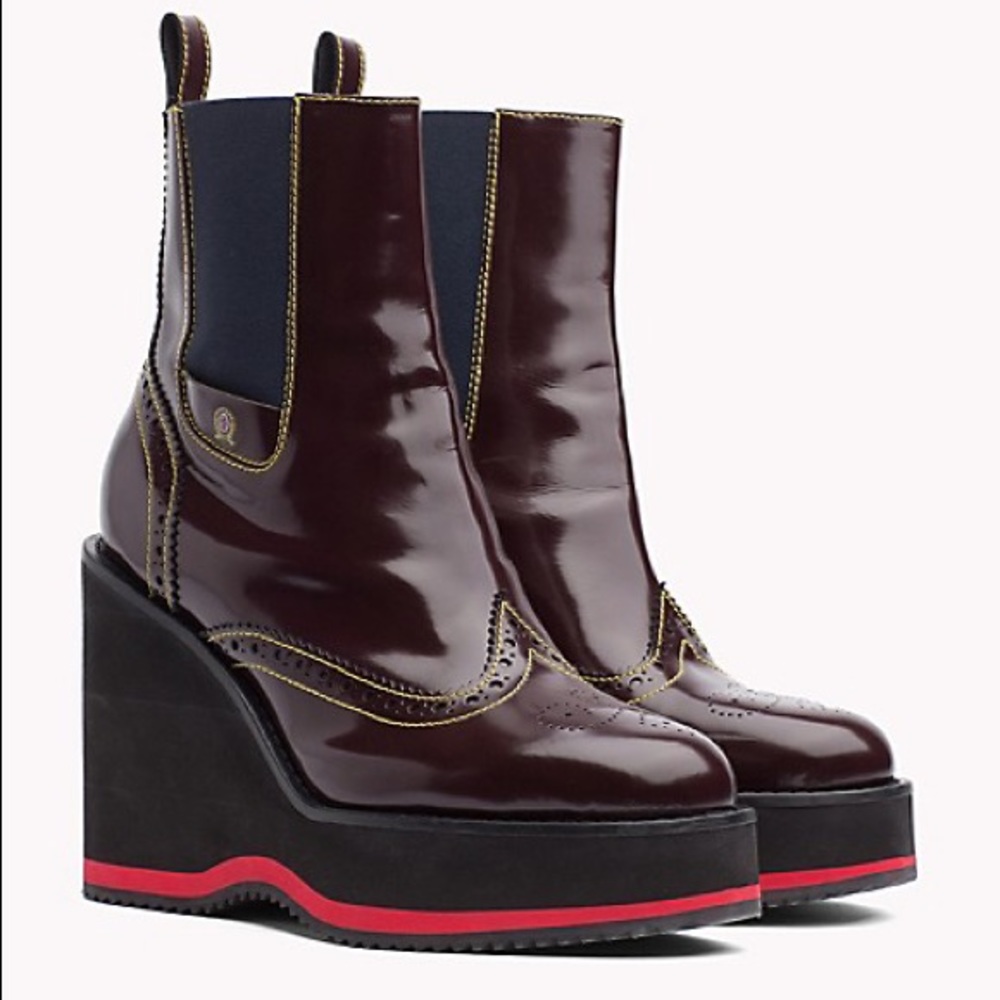 Tommy Hilfiger Collection Runway wedge ankle boot